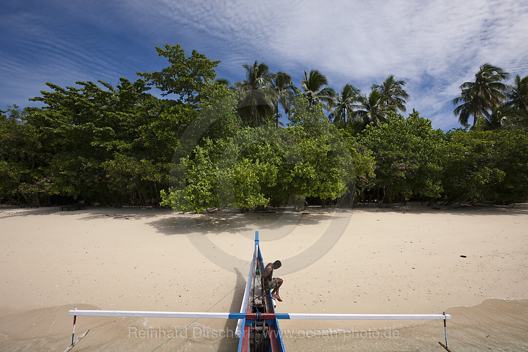 Impressions of Ahe Island