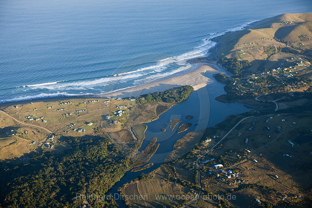 Landschaft an der Wild Coast, n/a, Mbotyi, Ostkap, Suedafrika