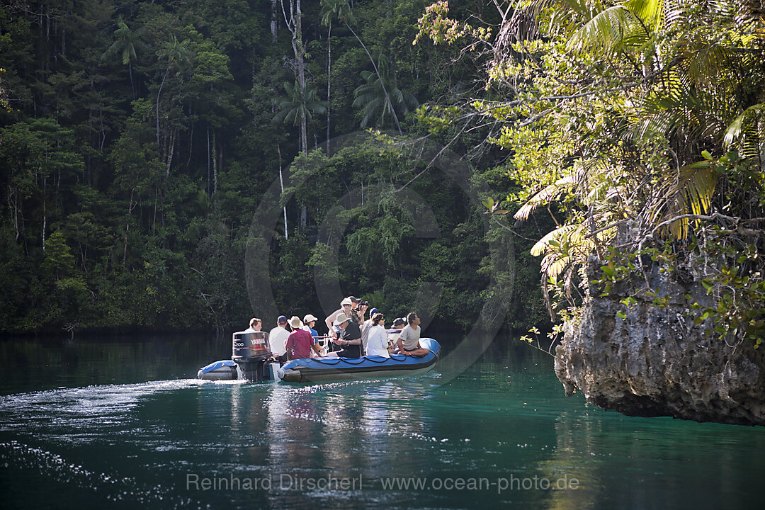 Ausflug in die Rock Islands der Strait of Iris