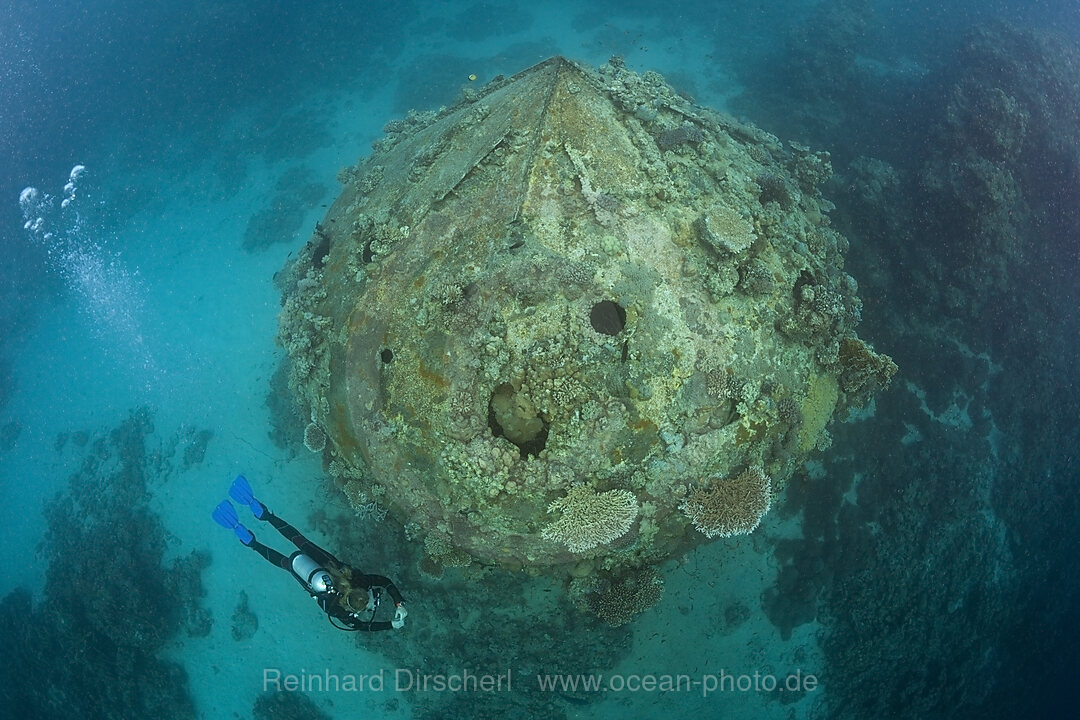 Diving Cousteaus Underwater Habitat Precontinent II, Shaab Rumi, Red Sea, Sudan