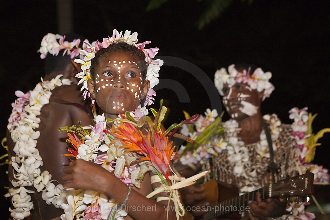 Traditional Sing Sing of Kofure, Tufi, Oro Province, Papua New Guinea