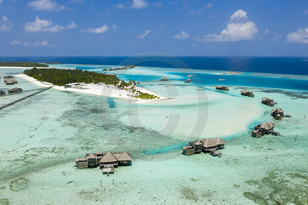 Luftaufnahme der Ferieninsel Lankanfushi, Nord Male Atoll, Indischer Ozean, Malediven