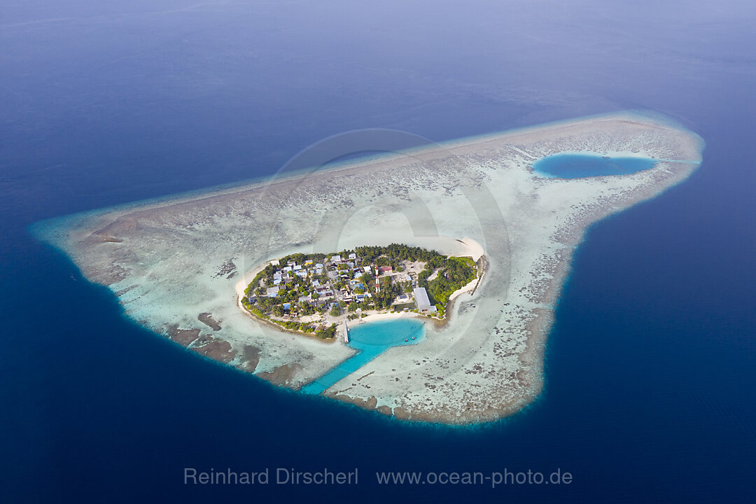 Inhabited Island Rakheedhoo, Felidhu Atoll, Indian Ocean, Maldives