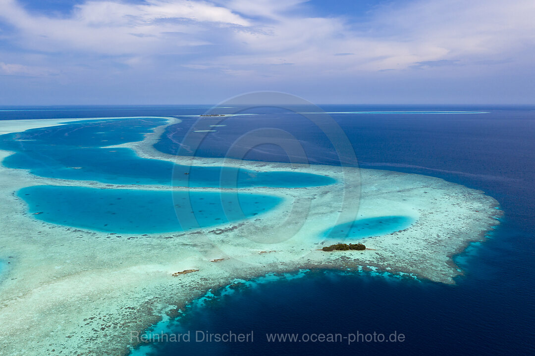 Uninhabited Island near Bodumohora, Felidhu Atoll, Indian Ocean, Maldives