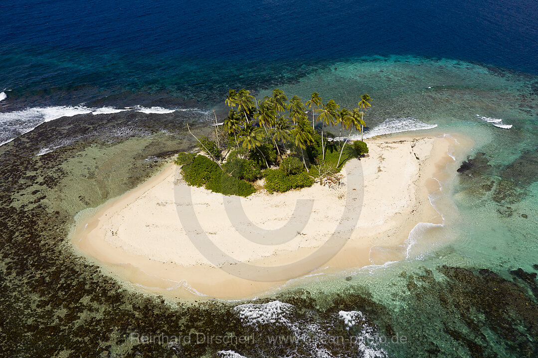 Insel bei Mitirapa, Tahiti, Franzoesisch-Polynesien