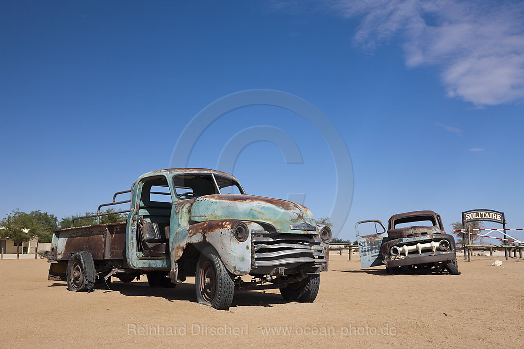 Autowrack in Solitaire, Namib Naukluft Park, Namibia