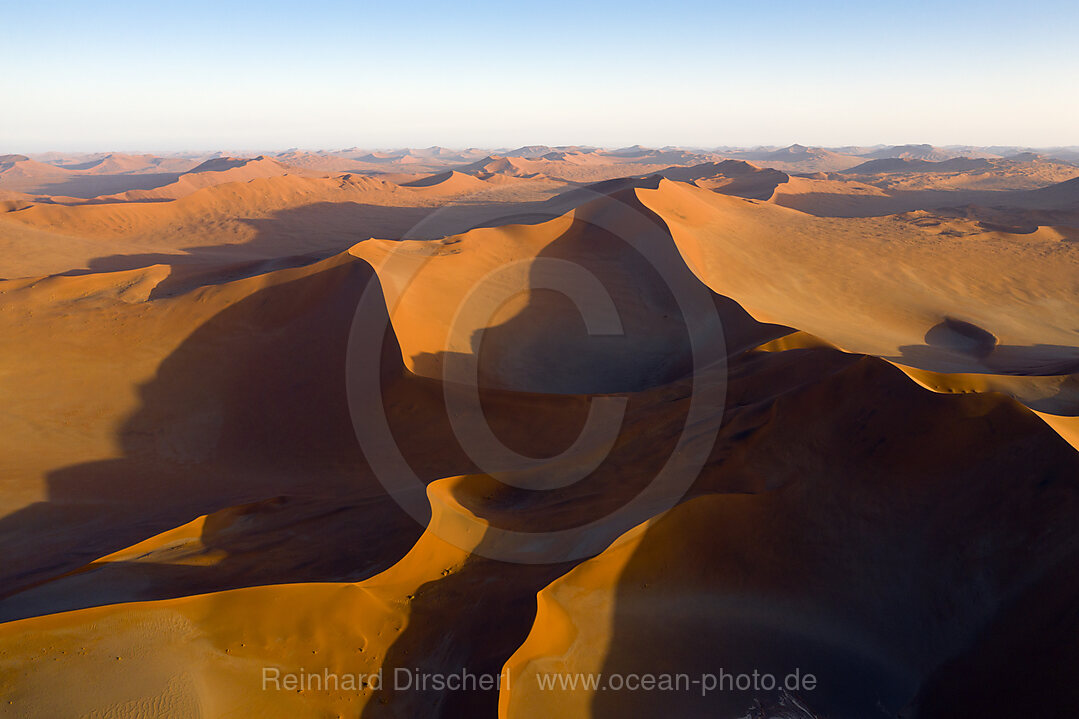 Duenen im Sossusvlei Areal, Namib Naukluft Park, Namibia
