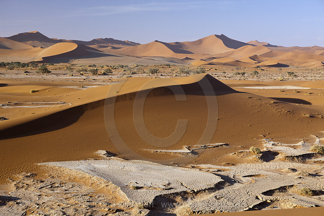 Duenen im Sossusvlei Areal, Namib Naukluft Park, Namibia