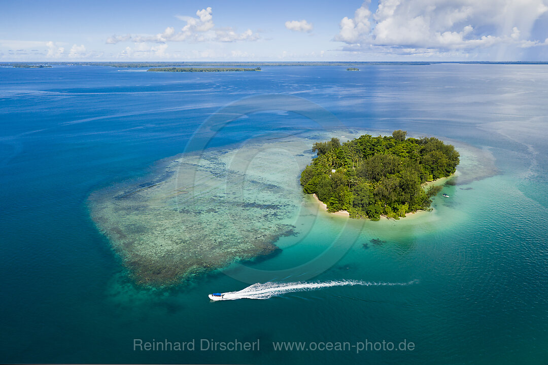 Blick auf die Insel Lissenung, New Ireland, Papua Neuguinea