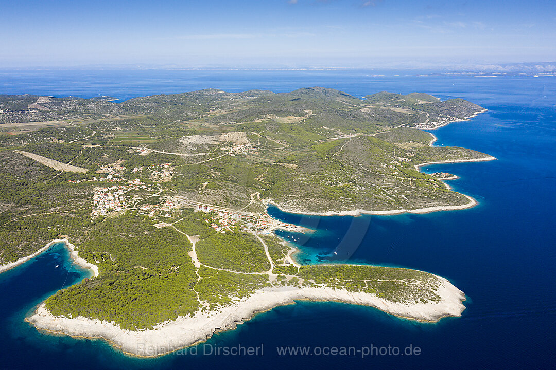 Rukavac an der Suedkueste von Vis, Mittelmeer, Kroatien