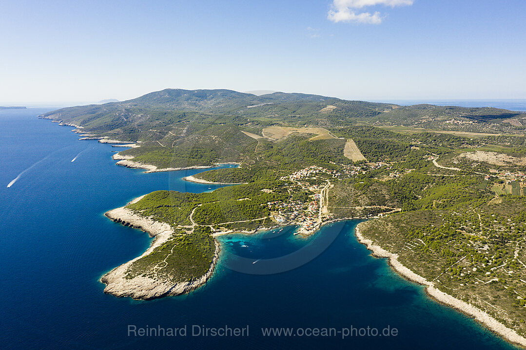 Rukavac an der Suedkueste von Vis, Mittelmeer, Kroatien