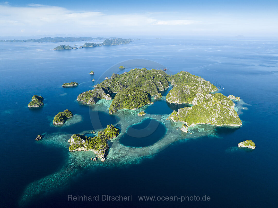 Pulau Wayil, Misool, Raja Ampat, Indonesia