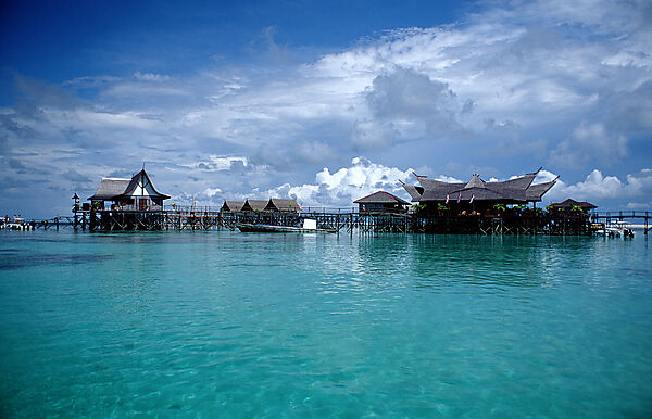 Kapalai Resort