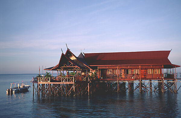 Kapalai Resort