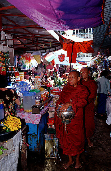 Buddhistische Moenche