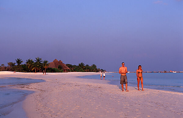 Touristen am Sandstrand