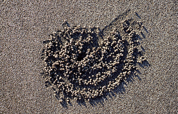Sand formation, made by Sand bubbler