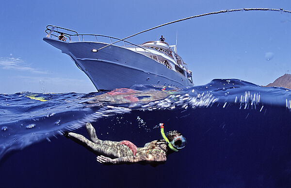 Schnorcheln vor Yacht