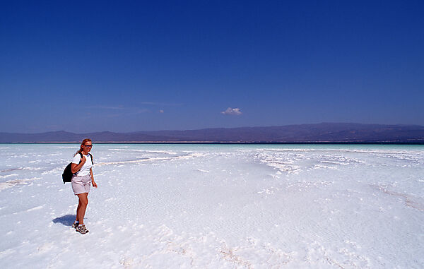 Tourist at Lac Assal, Lake Assal