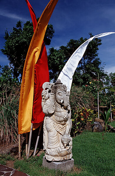 Alam Batu Resort, Elephant sculpture
