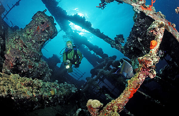 Scuba diver diving on Umbria shipwreck