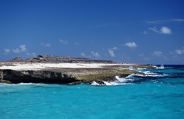 Playa Chikitu Coast