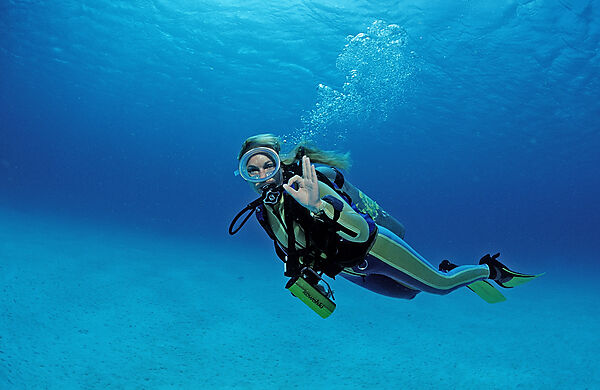 Scuba diver shows o.K. signal