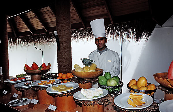 Cook presents Buffet