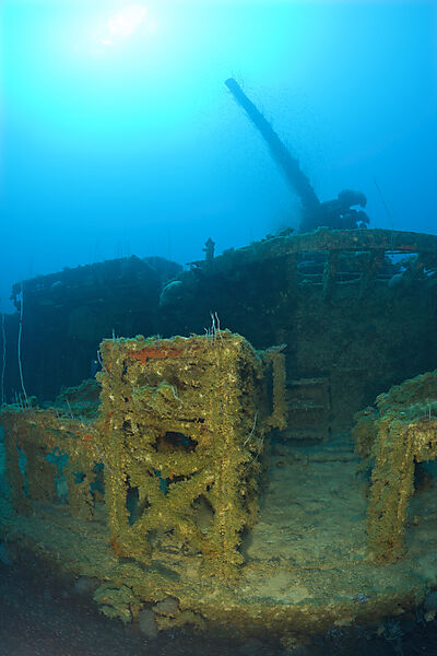 Gestell mit Wasserbomben auf Zerstoerer USS Lamson