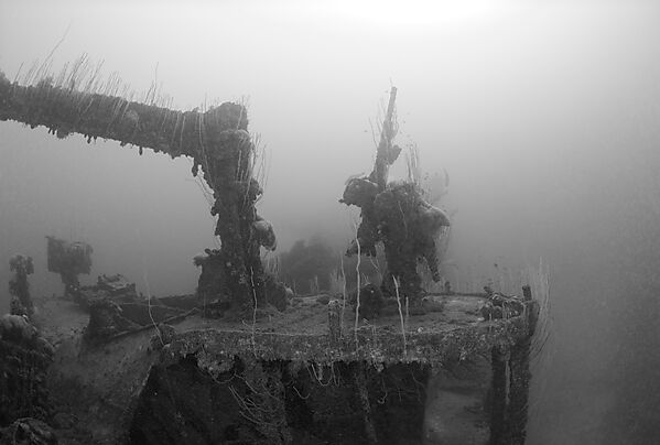 Flugabwehr Geschuetz auf Zerstoerer USS Lamson