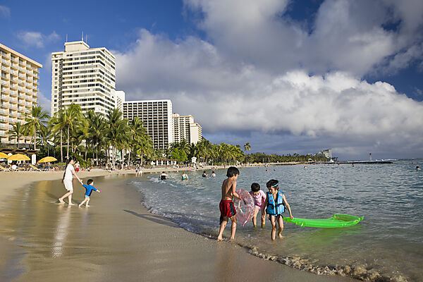 Waikiki Beach in Honolulu