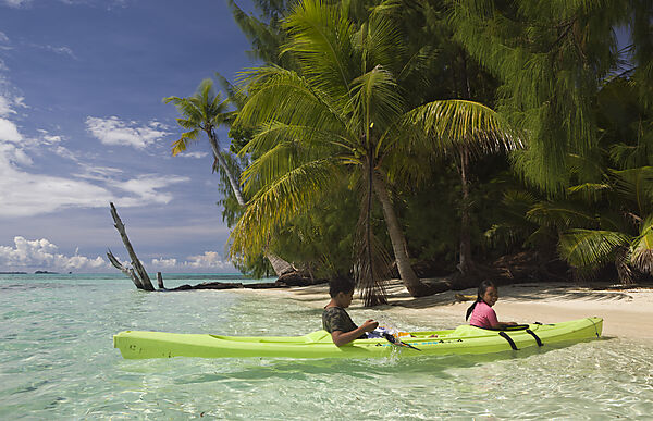 Kayaking Kids