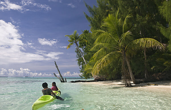 Kayaking Kids