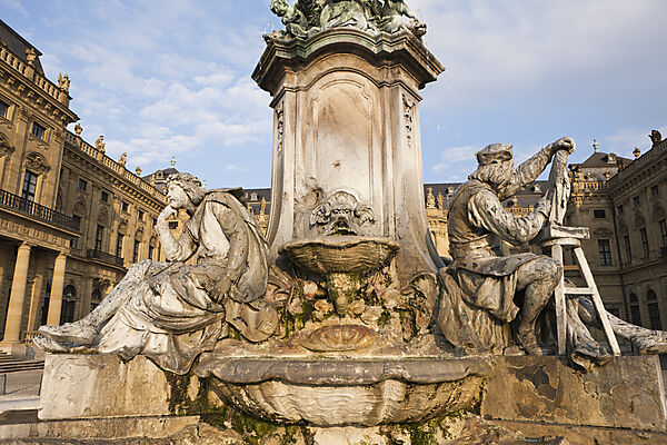 Frankonia-Brunnen der Wuerzburger Residenz