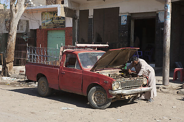 Street Scene at Bahariya Oasis