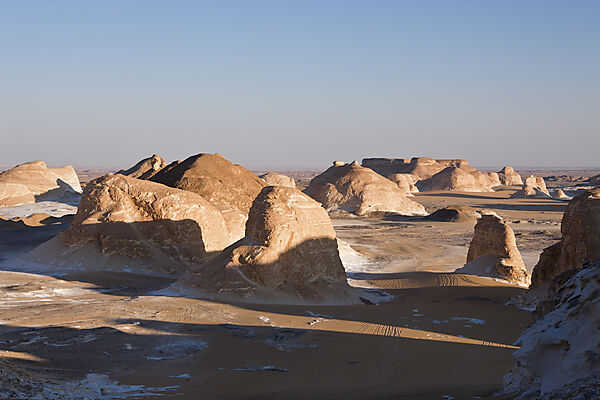 Twighlight in White Desert National Park