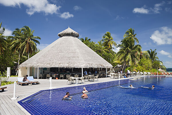 Pool der Malediveninsel Ellaidhoo