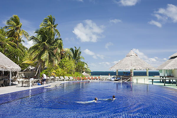Pool der Malediveninsel Ellaidhoo