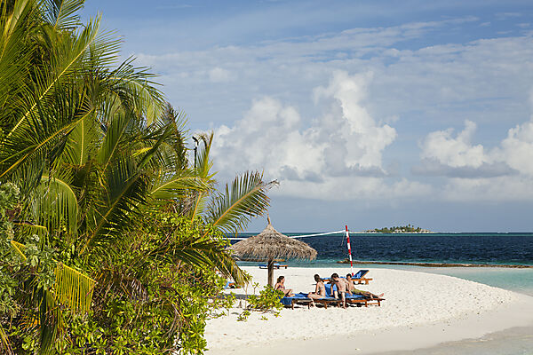 Strand der Malediveninsel Ellaidhoo