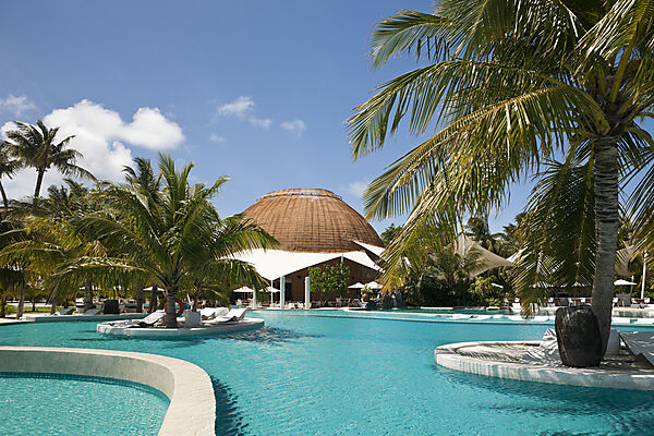 Pool of Maldive Island Kandooma