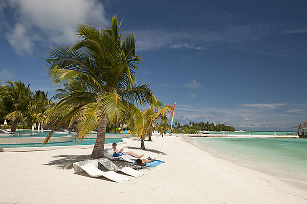 Strand der Malediveninsel Kandooma