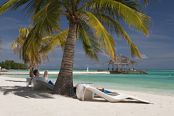 Strand der Malediveninsel Kandooma
