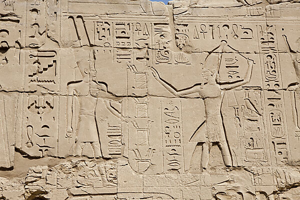 Wand Relief in Karnak Tempel