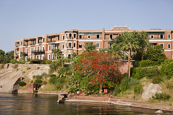 Traditional Hotel Old Cataract at Nile River