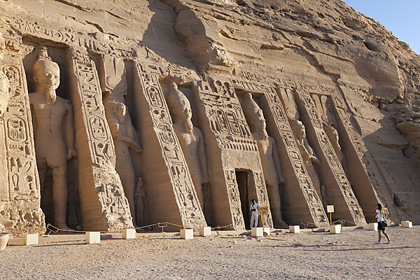 Kleiner Hathor Tempel der Nefertari