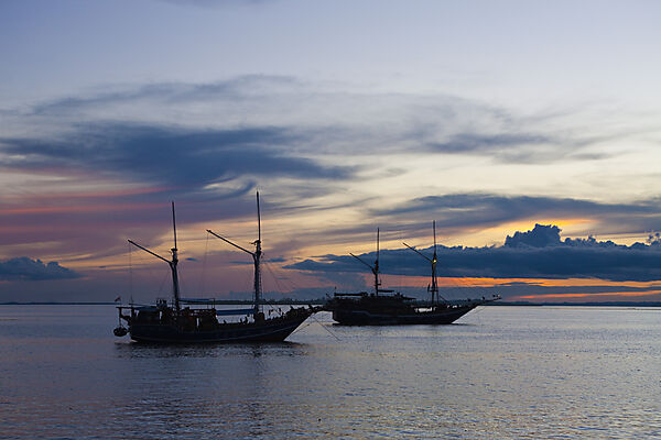 Liveaboards near Sorong