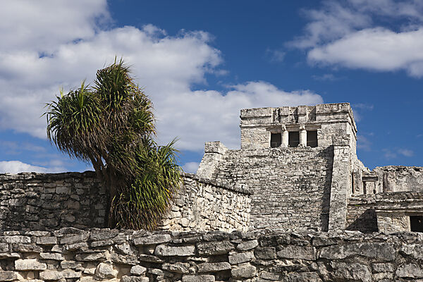 Maya Ruinen el Castillo von Tulum