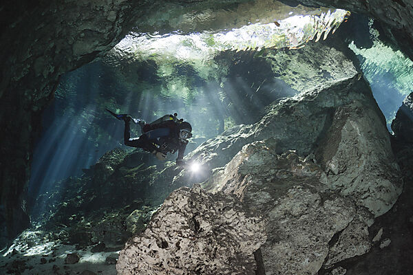 Taucher in Gran Cenote