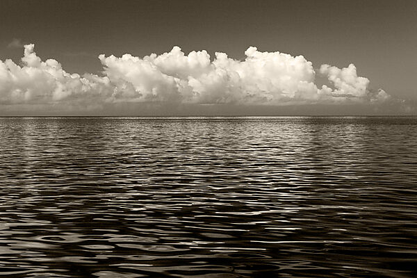 Wolken ueber dem Meer