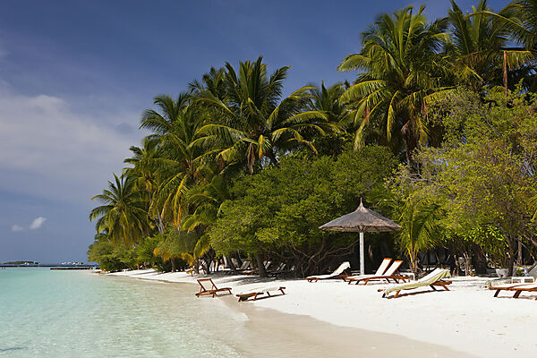 Beach of Kurumba Island